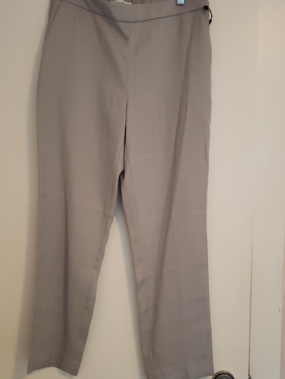 Calvin Klein Light Gray Cropped Dress Pants